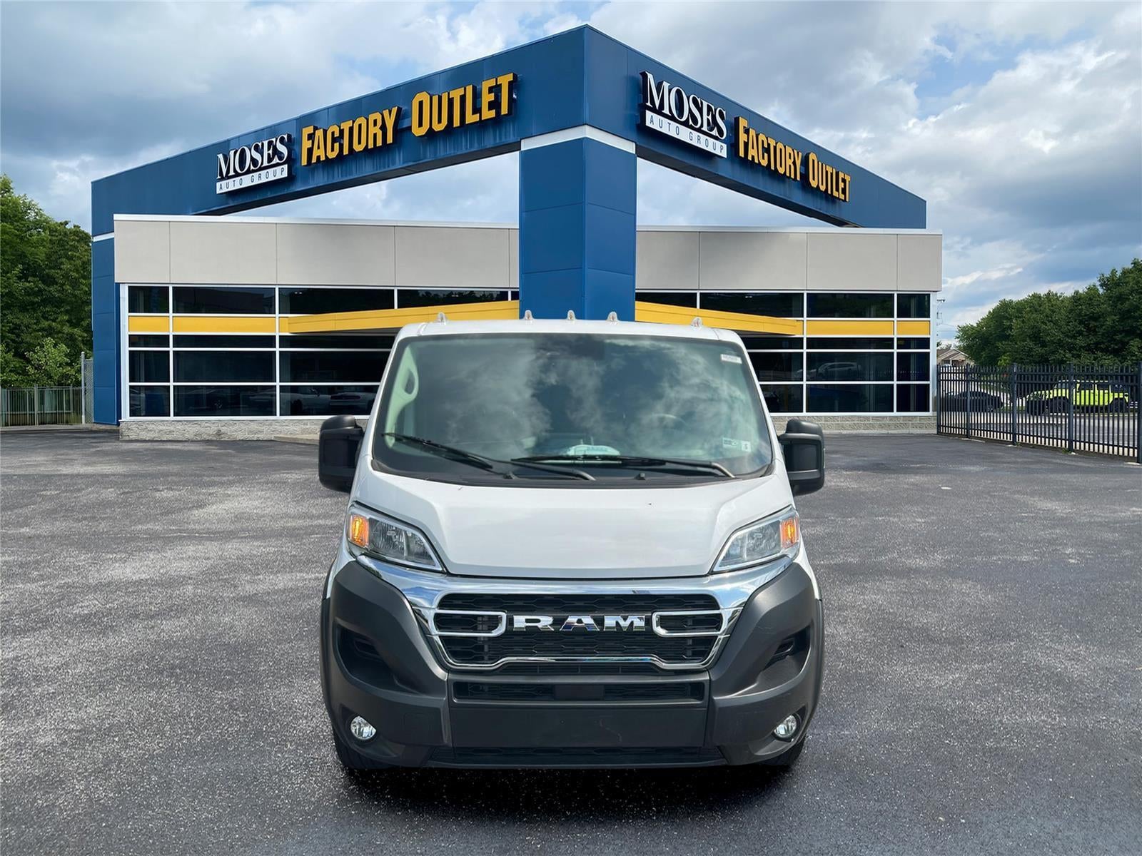 2025 RAM Promaster Cargo Van Tradesman