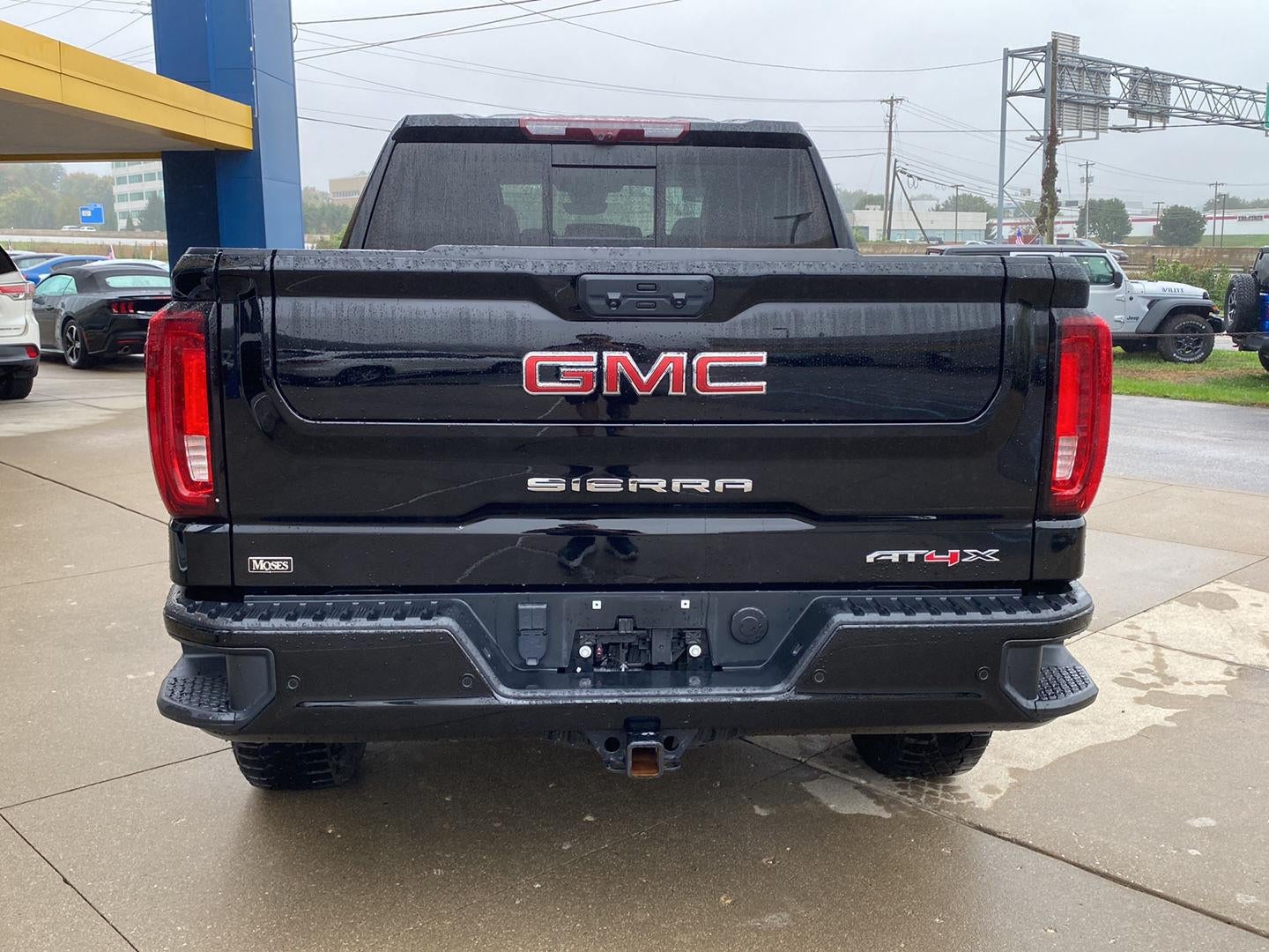 2024 GMC Sierra 1500 AT4X
