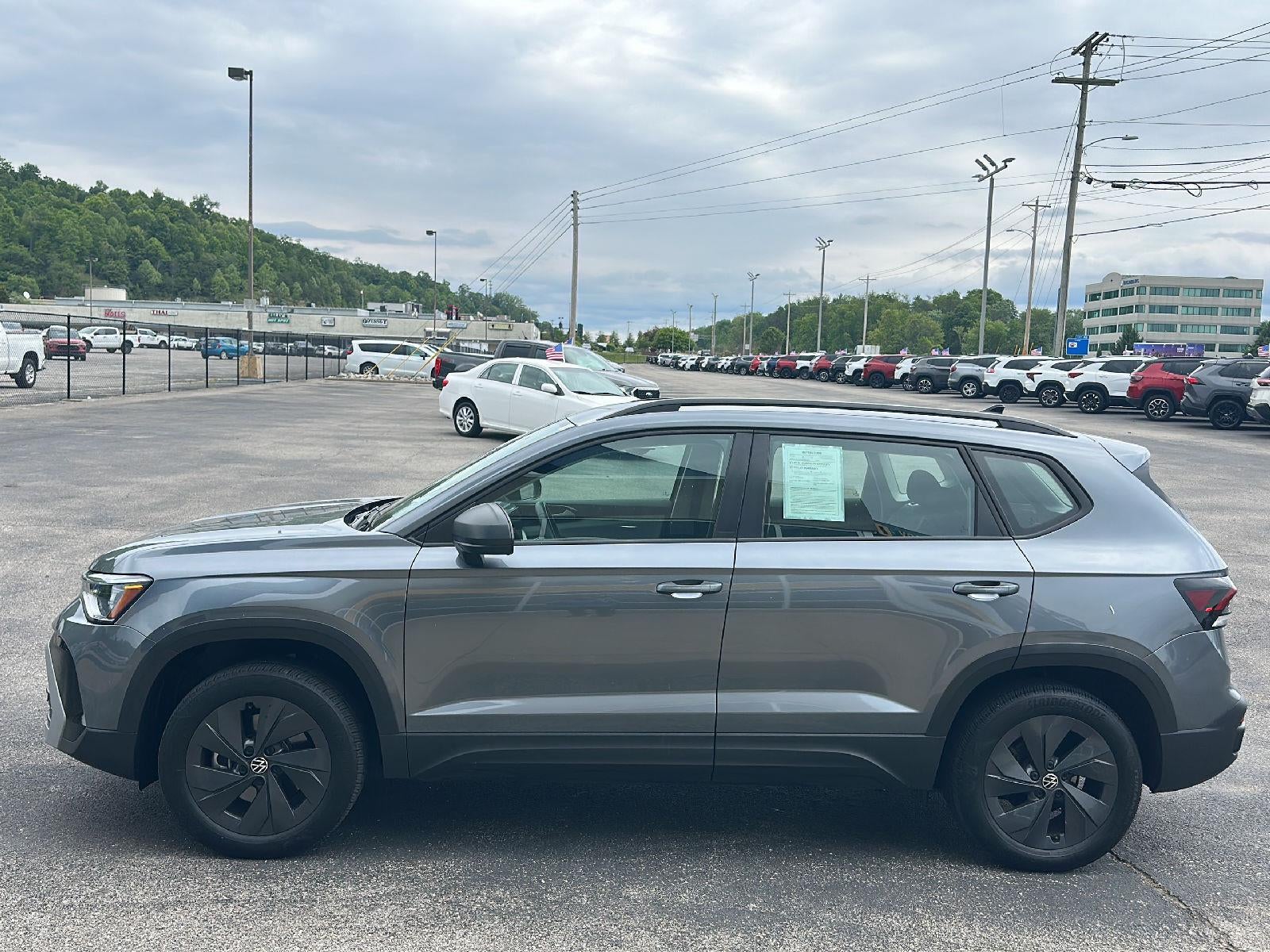2025 Volkswagen Taos S