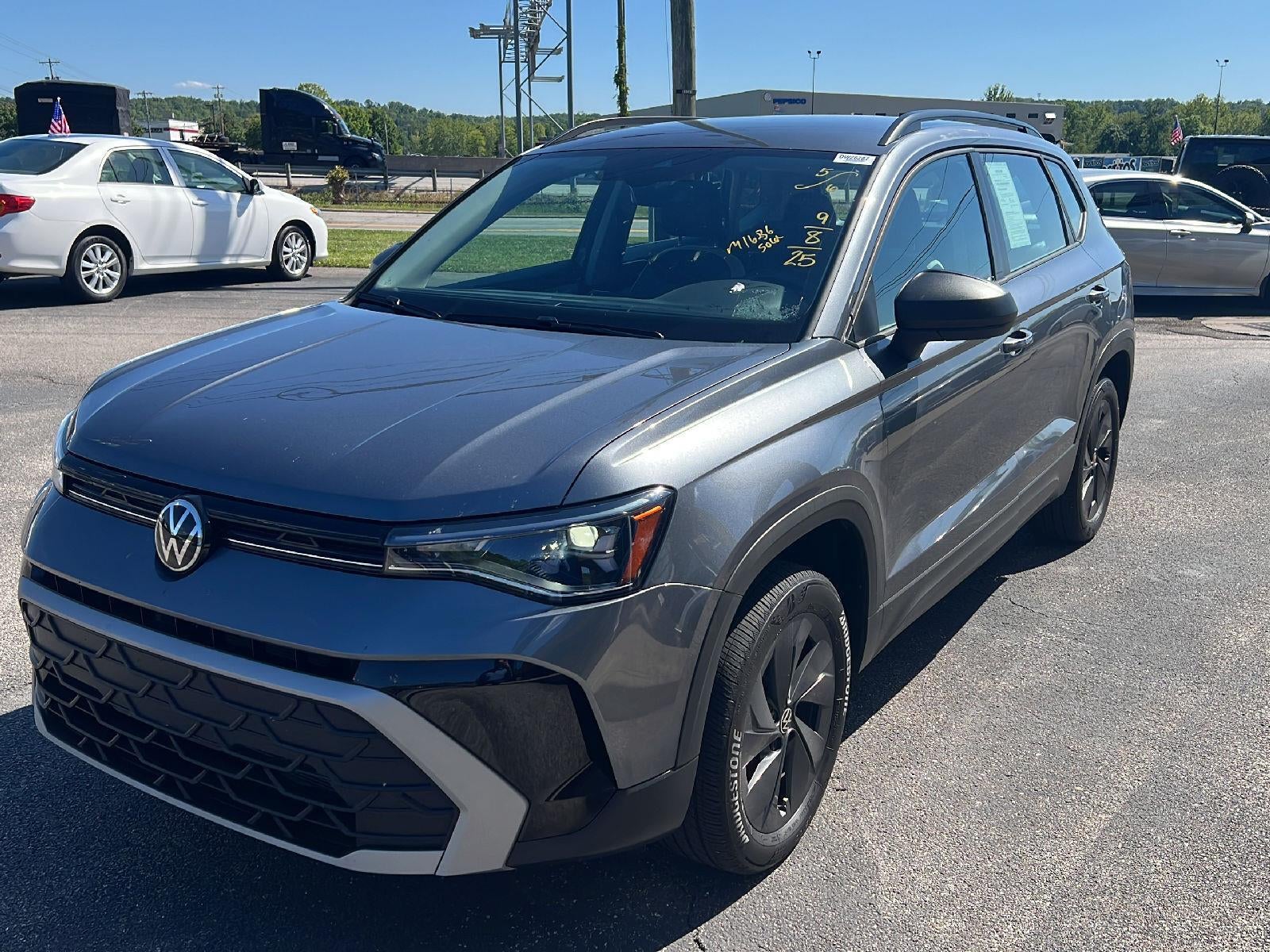 2025 Volkswagen Taos S