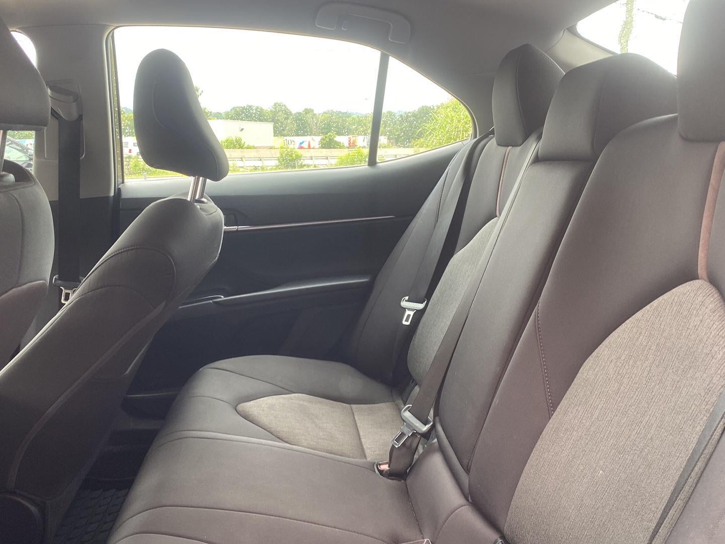 2019 Toyota Camry Hybrid LE