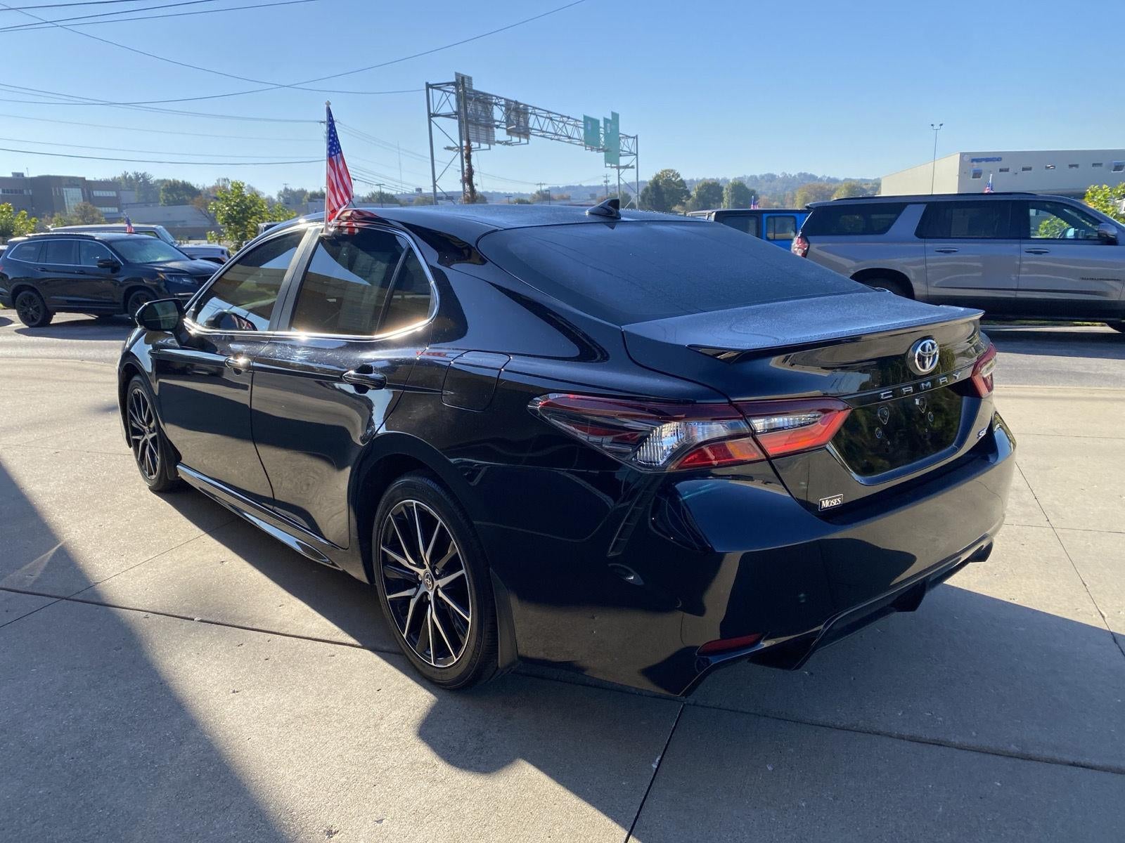 2024 Toyota Camry SE