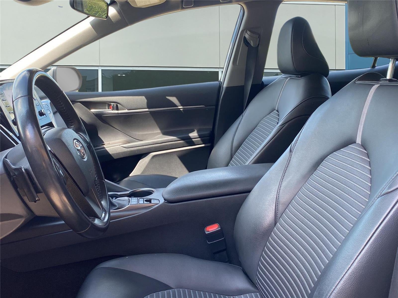 2023 Toyota Camry Hybrid SE