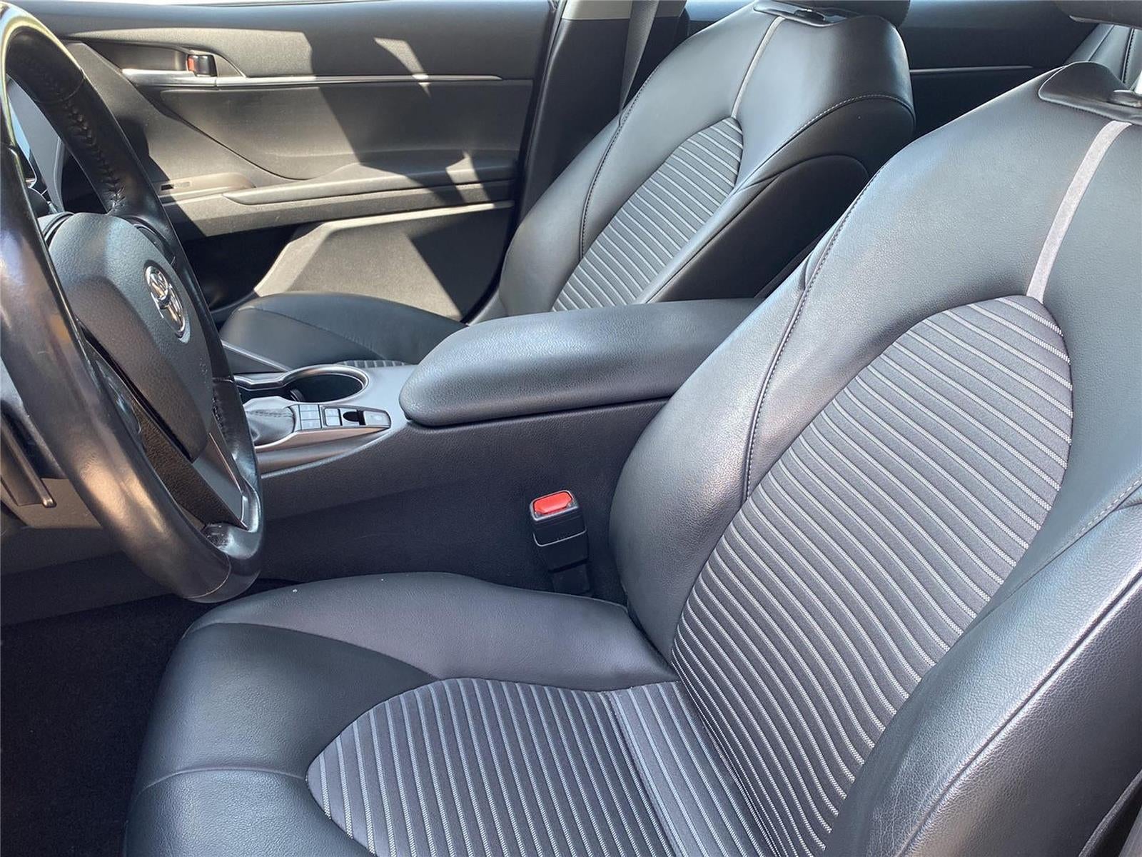 2023 Toyota Camry Hybrid SE