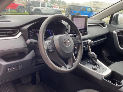 2023 Toyota RAV4 Hybrid XLE