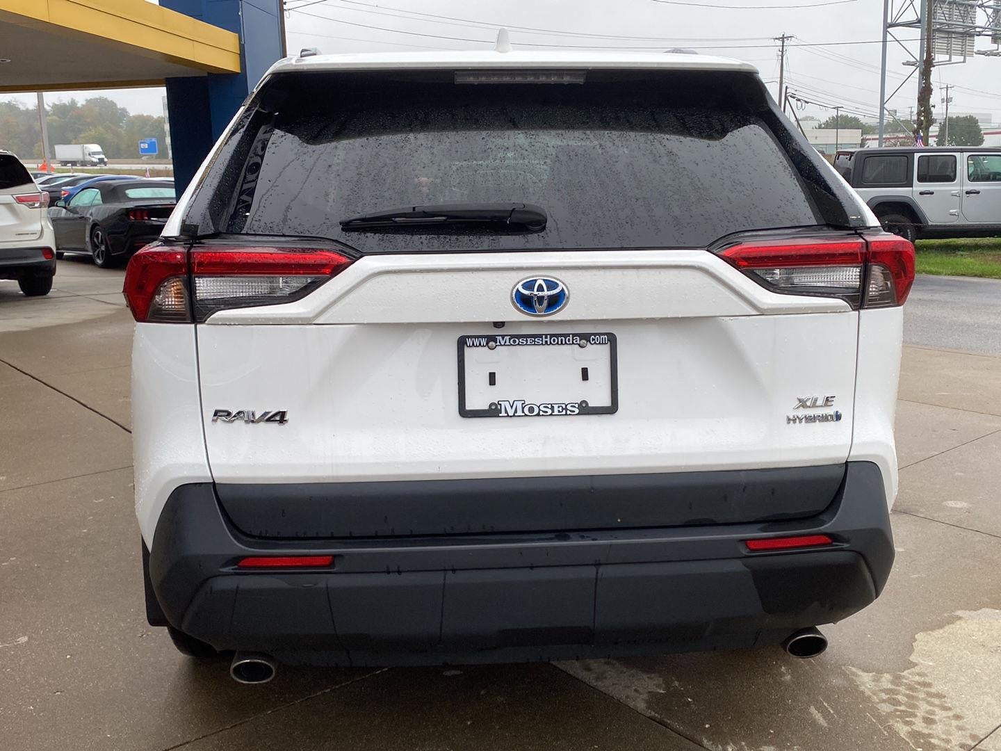2023 Toyota RAV4 Hybrid XLE