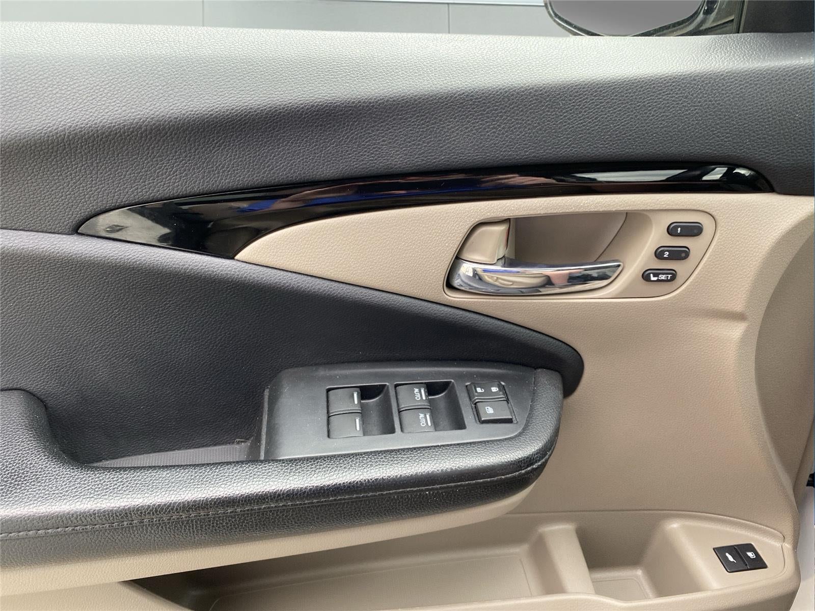 2020 Honda Pilot Elite