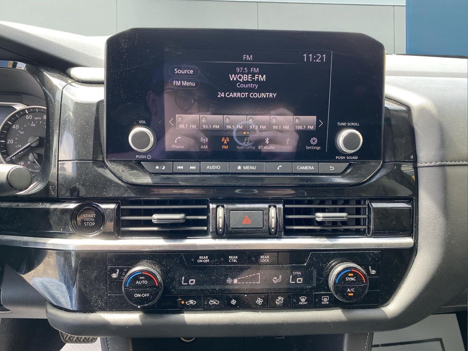 2025 Nissan PATHFINDER SV 4WD