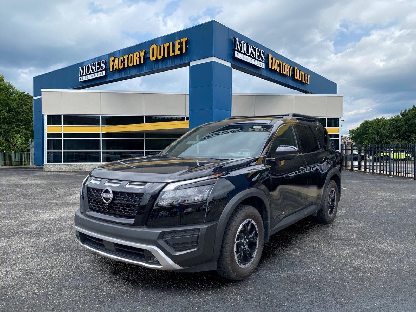 2025 Nissan Pathfinder Rock Creek