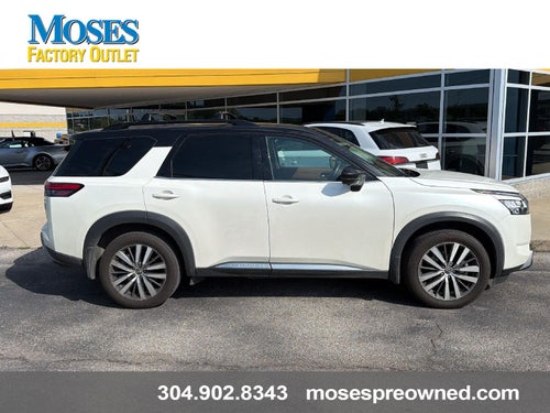 2022 Nissan Pathfinder Platinum