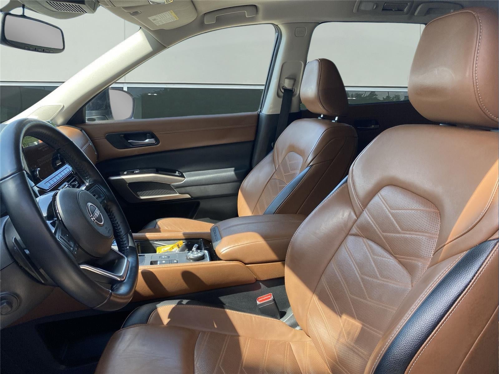 2022 Nissan Pathfinder Platinum