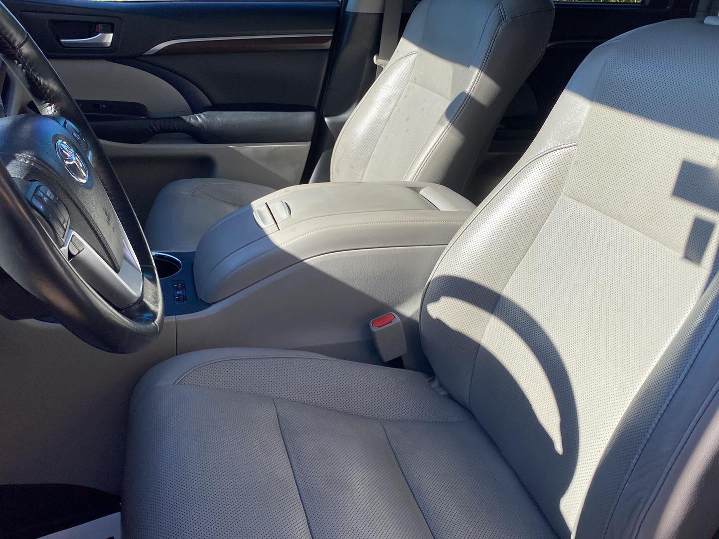2014 Toyota Highlander Limited