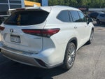 2020 Toyota Highlander Hybrid Platinum