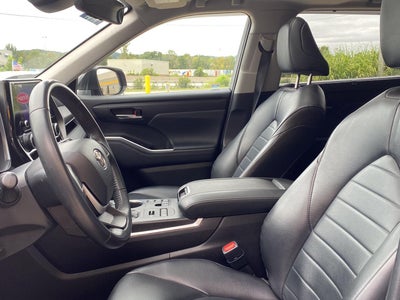 2023 Toyota Highlander XLE