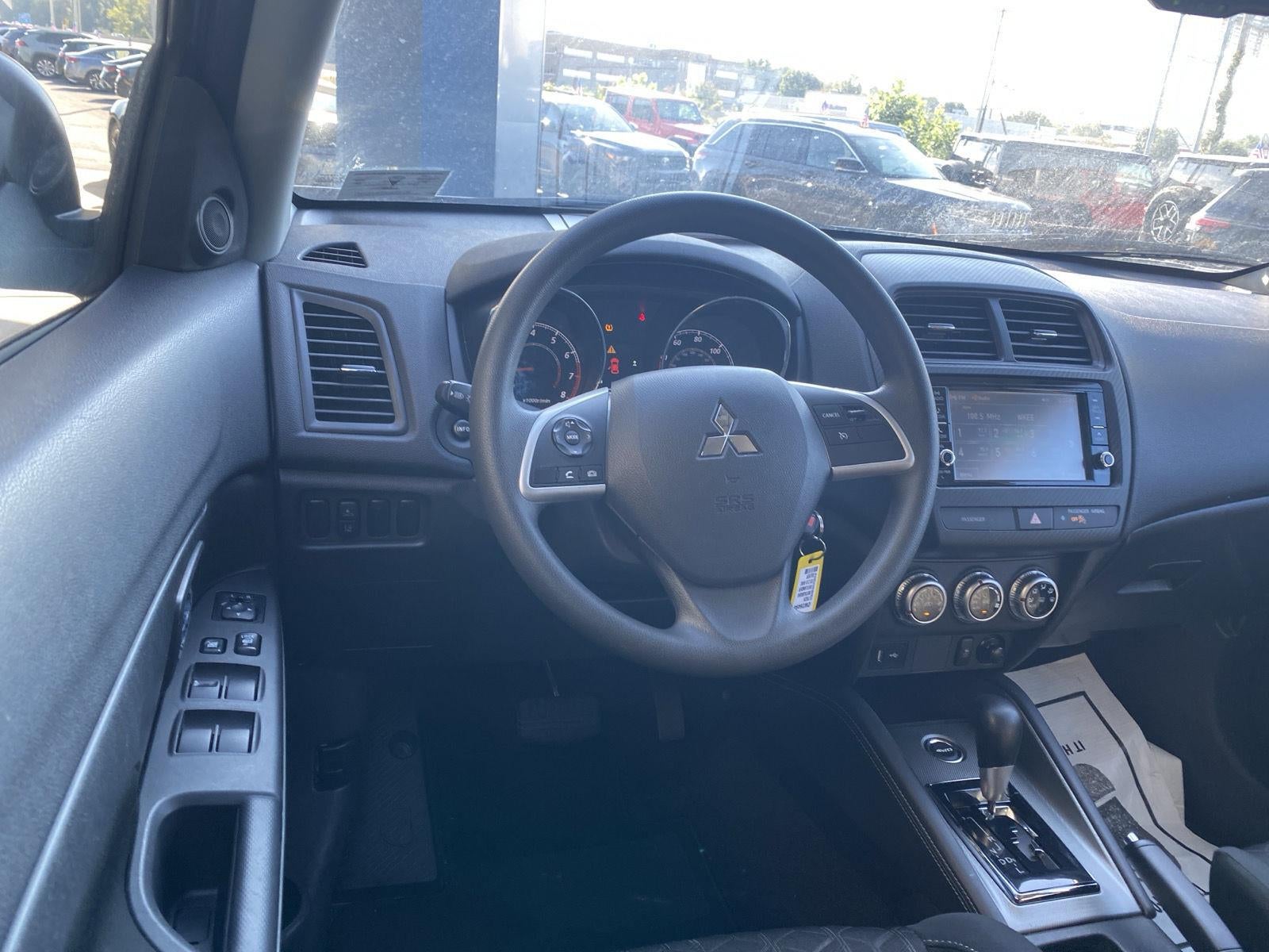 2025 Mitsubishi Outlander Sport ES