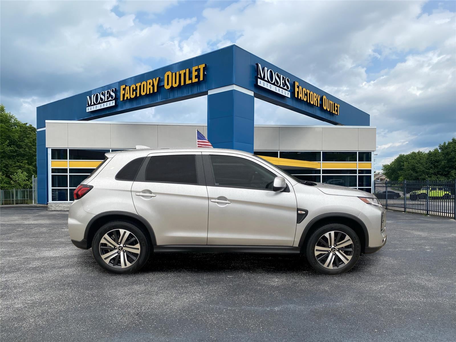 2025 Mitsubishi Outlander Sport ES