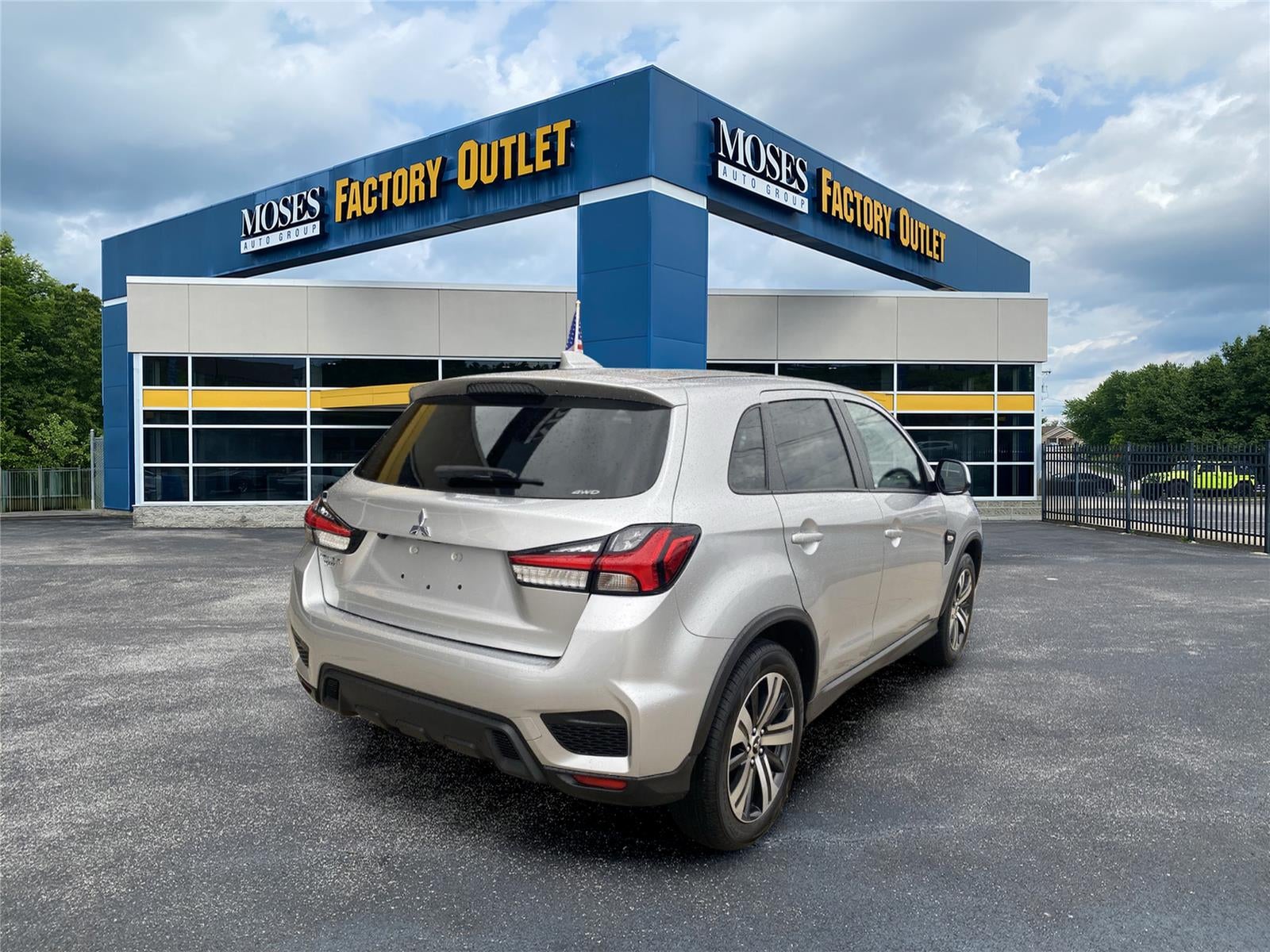 2025 Mitsubishi Outlander Sport ES
