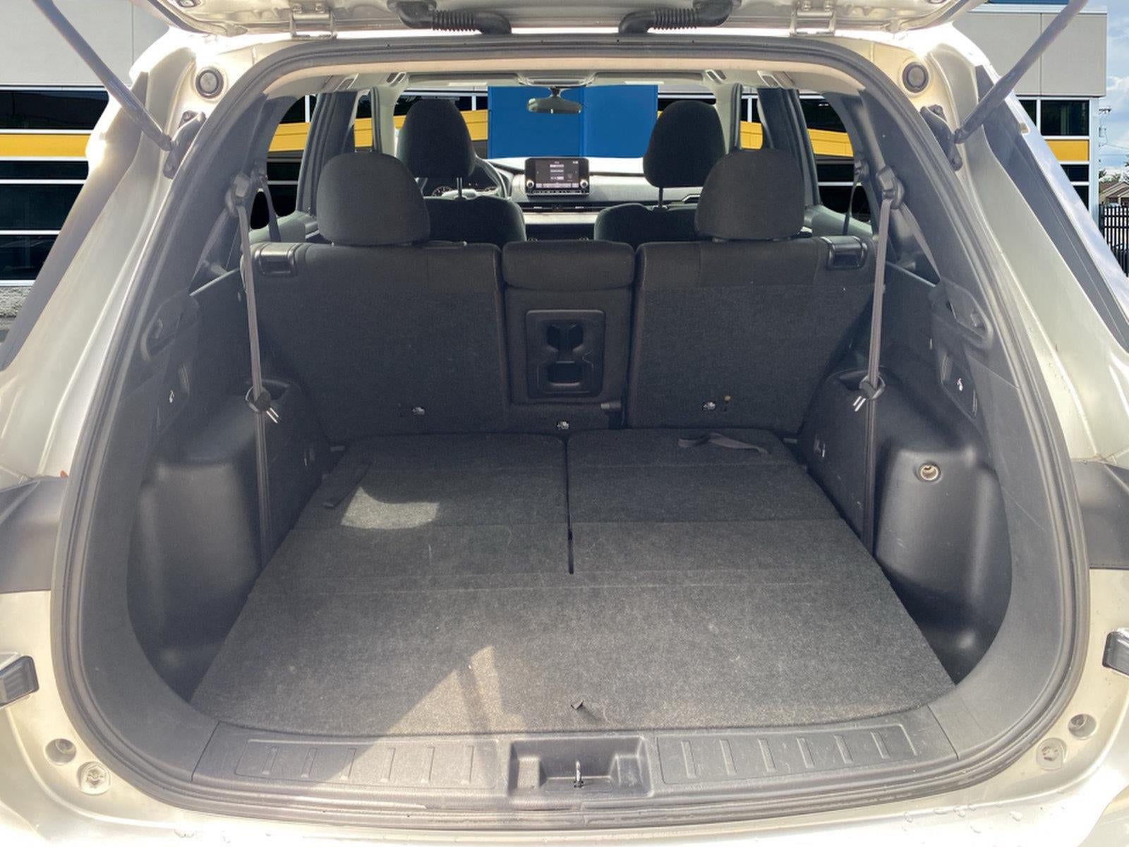 2022 Mitsubishi Outlander ES