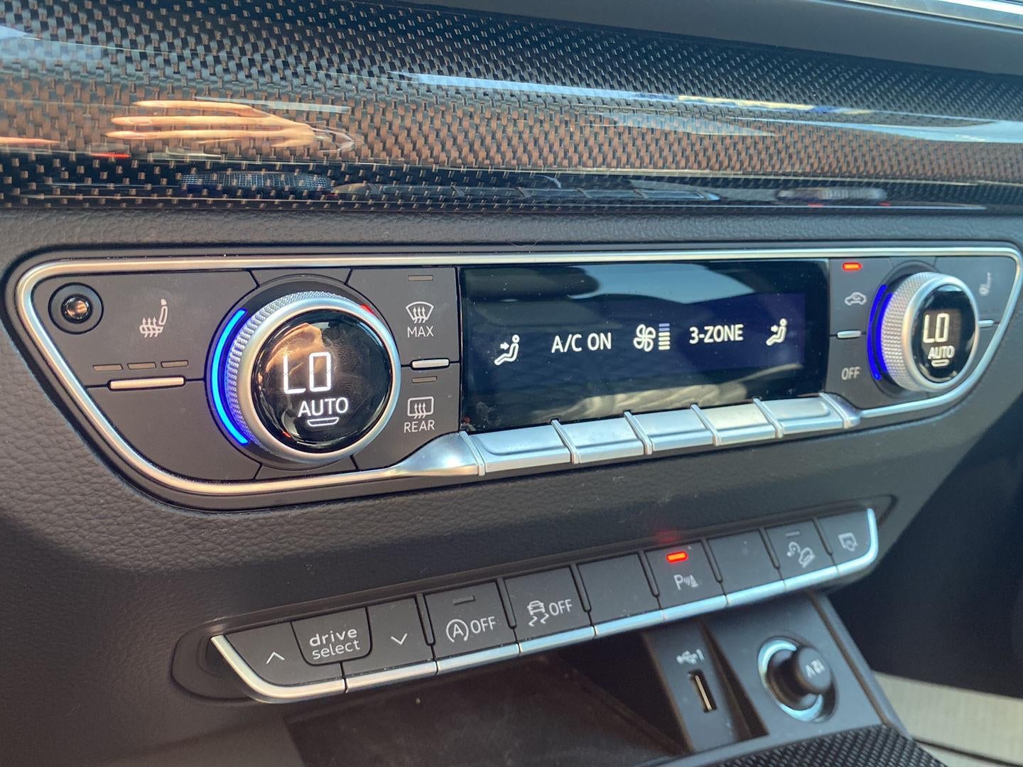 2022 Audi SQ5 Premium Plus