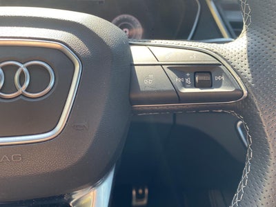 2022 Audi SQ5 Premium Plus