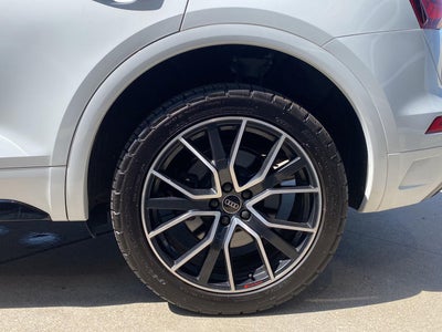2022 Audi SQ5 Premium Plus